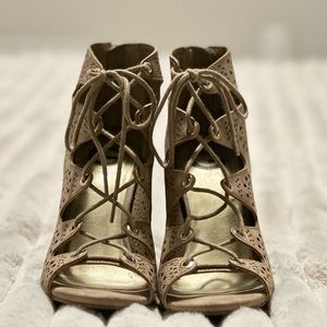 Guess heels